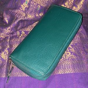 Matt & Nat Sublime Wallet from the Purity Collection.